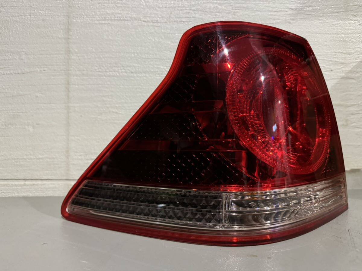 18系クラウン アスリート後期 テールランプ 18クラウン GRS184 GRS183