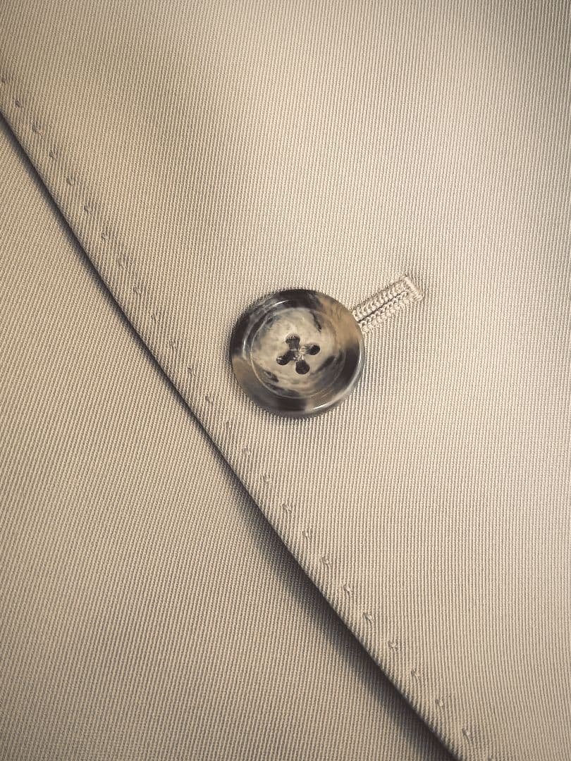 ほぼ未使用 PRADA プラダ スーツ セットアップ ベージュ 44 - メルカリ